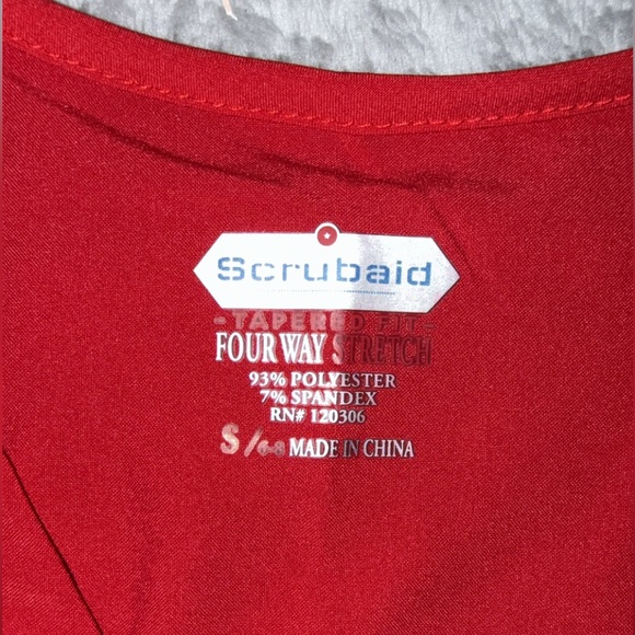 Scrubaid four way stretch women’s scrubs shirt - Picture 2 of 3